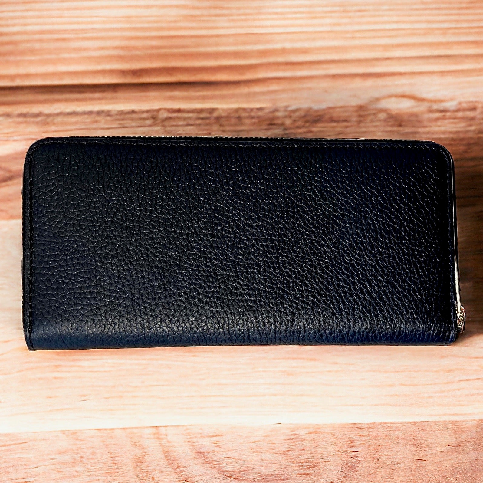 Connie slim leather continental wallet hot sale